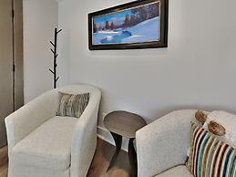 1849 Condos 642 3 Bedroom Home