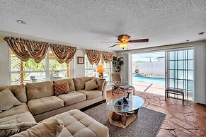 Waterfront Escape With Private Pool & Gulf Access 3 Bedroom Home