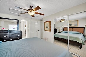 Waterfront Escape With Private Pool & Gulf Access 3 Bedroom Home