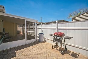 Waterfront Escape With Private Pool & Gulf Access 3 Bedroom Home