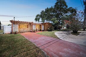 Waterfront Escape With Private Pool & Gulf Access 3 Bedroom Home