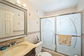 Waterfront Escape With Private Pool & Gulf Access 3 Bedroom Home