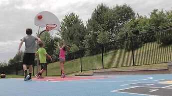 Charming Porter House In The Heart Of The Poconos 4 Bedroom Chalet