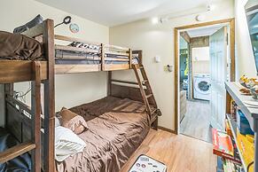 Charming Porter House In The Heart Of The Poconos 4 Bedroom Chalet