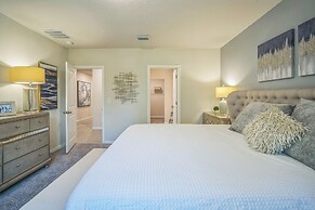 Relaxing Pet-friendly Spring Hill Escape 4 Bedroom Home