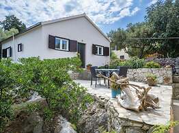 Holiday Home Seafront Oleandar