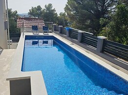 Spacious Villa With Outdoor Swimming Pool in Trogir