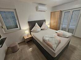 Spacious Villa With Outdoor Swimming Pool in Trogir