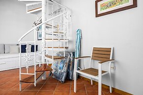 Oceanview Retreat With Pool