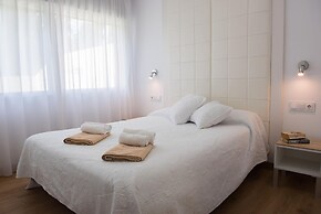 Marina A8 With 3 Bedrooms and 2 Bathrooms