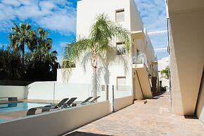 Marina A2 With 3 Bedrooms and 2 Bathrooms