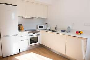 Marina A2 With 3 Bedrooms and 2 Bathrooms