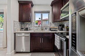 Good Vibes Sanctuary Central Location South Miami