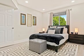 Good Vibes Sanctuary Central Location South Miami