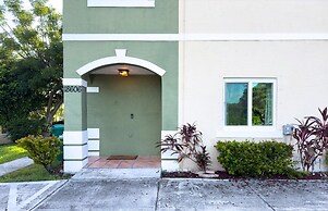 Good Vibes Sanctuary Central Location South Miami