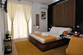 BlackWoody Contemporary Rooms - Napoli Centro Storico
