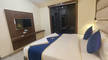 Hotel Ashraya International