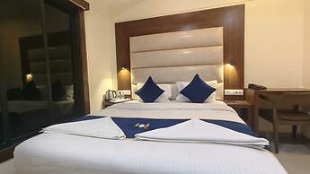 Hotel Ashraya International