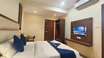 Hotel Ashraya International