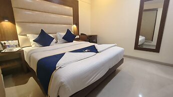 Hotel Ashraya International