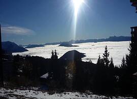 Studio in Chamrousse Near Ski Resort