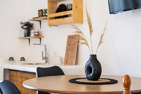 Thiramna Apts, Kythnos