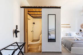 Thiramna Apts, Kythnos