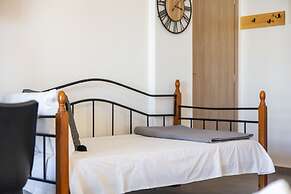 Thiramna Apts, Kythnos