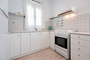 Michael Zeppos Studios, Naousa