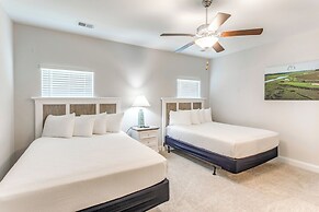 4 Mi to Beaches: Sleek Retreat in Ocean Isle Beach