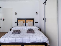 Modern Residences - Studio on the Moselle