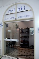 Metro Hotel