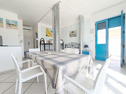 MONOLOCALE LA CORTE SUL MARE