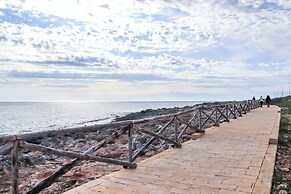 MONOLOCALE LA CORTE SUL MARE