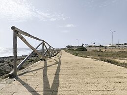 MONOLOCALE LA CORTE SUL MARE