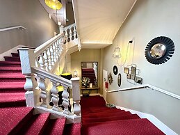 MAISON LIA