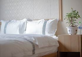 Quyenly Motel