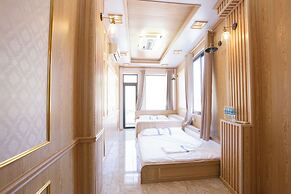 Quyenly Motel