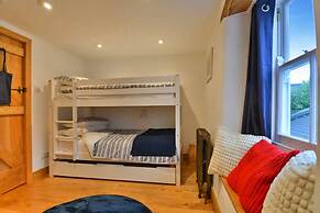 Cottage in Cawsand Near the Beach