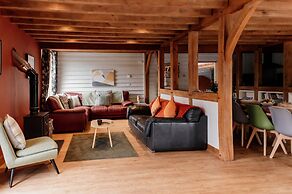 Barn in Wales With Swim Spa & Scenic Views