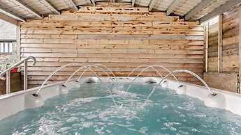 Barn in Wales With Swim Spa & Scenic Views