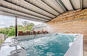 Barn in Wales With Swim Spa & Scenic Views