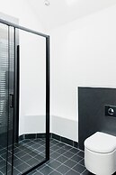 Barn in Wales With Swim Spa & Scenic Views