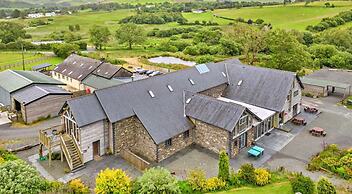 Barn in Wales With Swim Spa & Scenic Views
