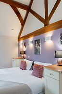 Barn in Wales With Swim Spa & Scenic Views