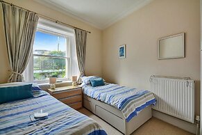 Seaside Escape in Newquay, No Deposit