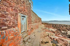 Seaside Escape in Newquay, No Deposit