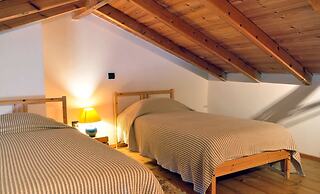 Limni Stone Apartment