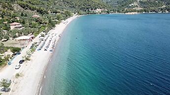 Limni Stone Apartment