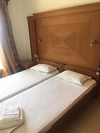 Diamond Beach Appts and Studios